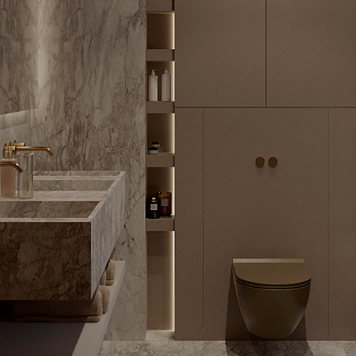 Moderná luxusná kúpeľňa z mramoru s podsvietenými nikami, vstavaným úložným systémom, sprchovým kútom so zlatou batériou a minimalistickým závesným WC.